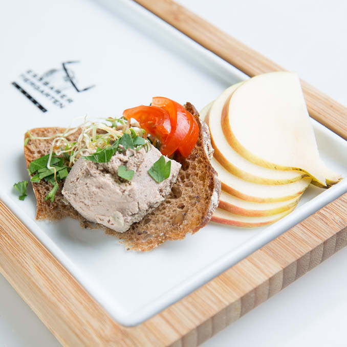 Organic Liver Pâté with Apples